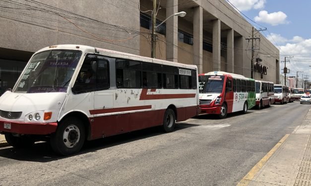 ‘Frenan choferes de ACY; aceptan aumento de 50 pesos diarios