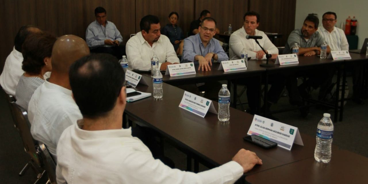 Fiscales anticorrupción y autoridades estadounidenses, en Mérida