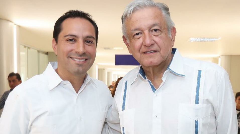 Gobernador Vila Dosal recibe al presidente López Obrador en tercera visita a Yucatán