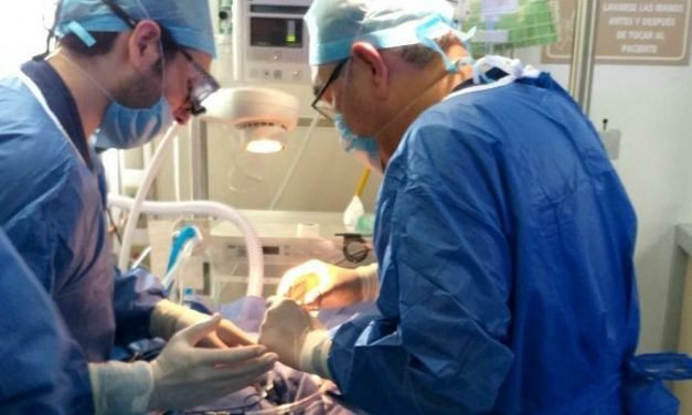 Bebé prematura, de 600 gramos, supera complicada cirugía en hospital O’Horán