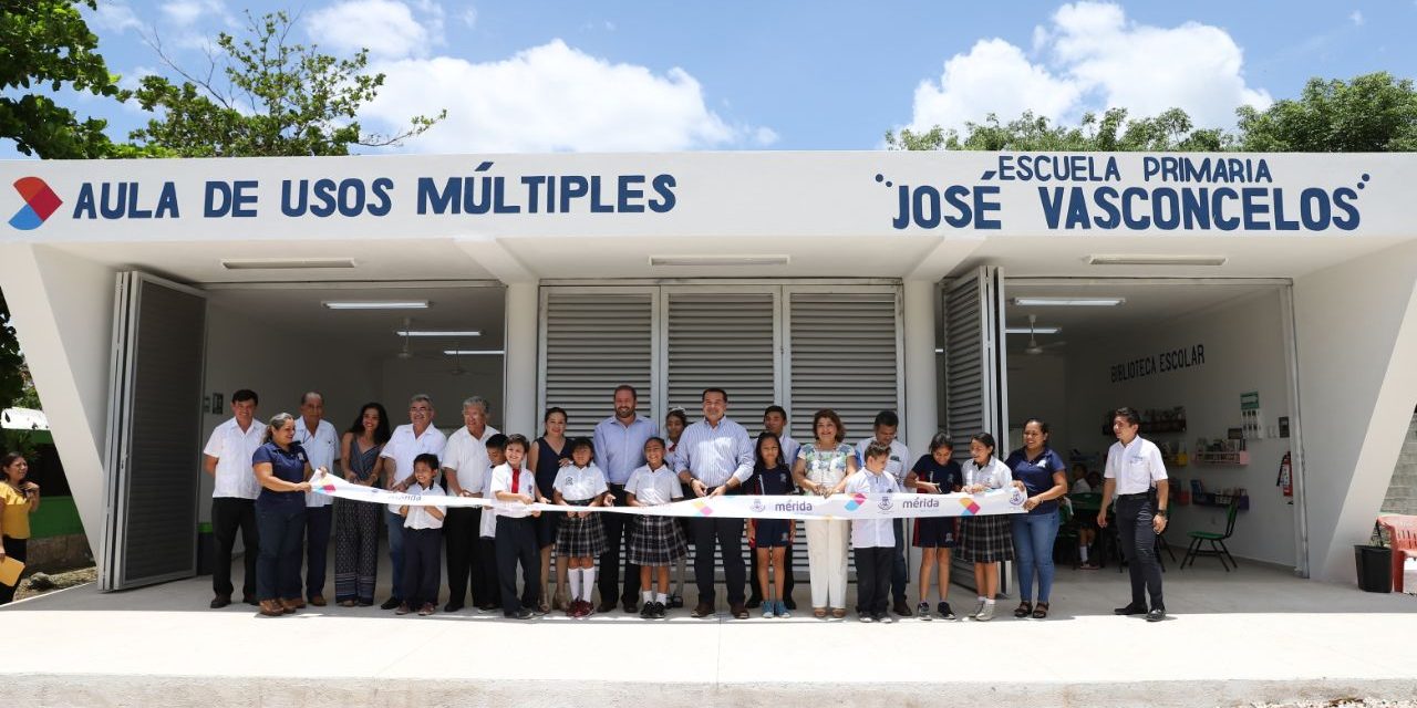 Primaria “José Vasconcelos” estrena aula de usos múltiples