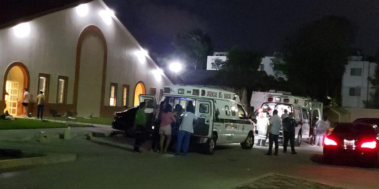 Suman 230 jóvenes intoxicados en Cancún; 14 siguen en hospitales