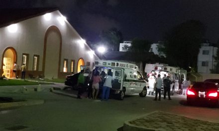 Suman 230 jóvenes intoxicados en Cancún; 14 siguen en hospitales