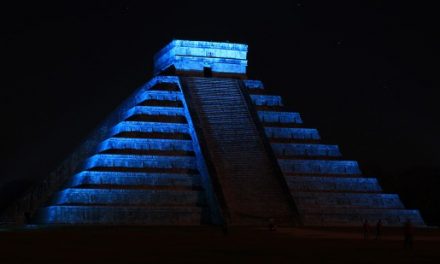 Rayo en Chichén Itzá: daña equipo, pero no suspenderá “Vídeo Mapping”