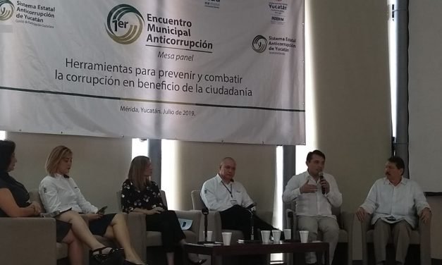 Sientan a alcaldes yucatecos para hablarles de anticorrupción