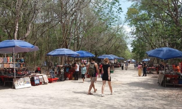 Chichén Itzá, ‘conflicto de nunca acabar’; nuevo plan de reubicación