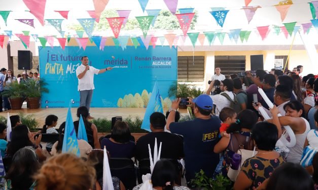 Lleva Renán Barrera Primer Informe a comisari@s en Komchén
