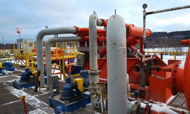 Urgencia de gas natural y electricidad más barata