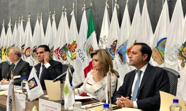 Mauricio Vila Dosal asistió a reuniones sobre seguridad y justicia