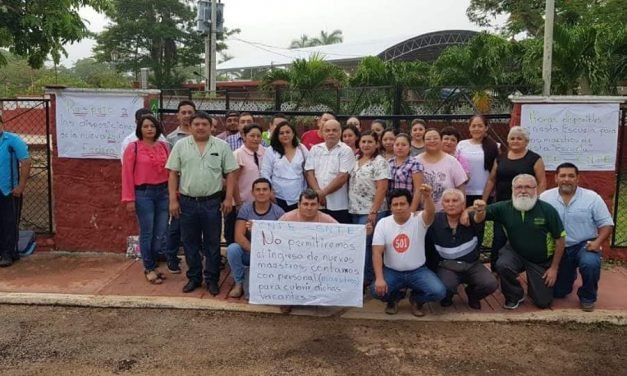 Defienden vacantes en Tekax y presionan con protesta