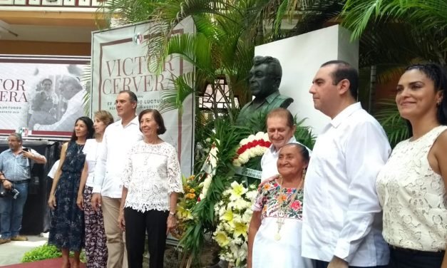 Marcan ausencias aniversario luctuoso de Cervera Pacheco (Video)