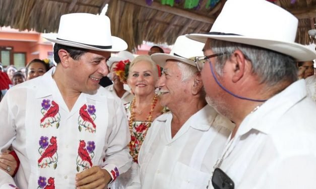 A tiro de Piedra – Quintana Roo, la víspera de los 45