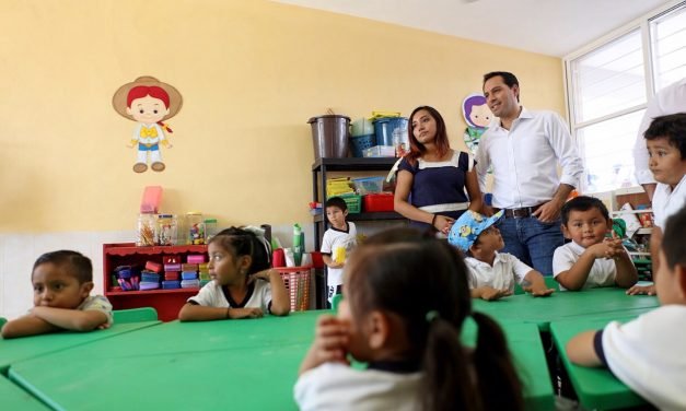 Mejoran escuelas en 23 municipios de Yucatán con aumento de matrícula