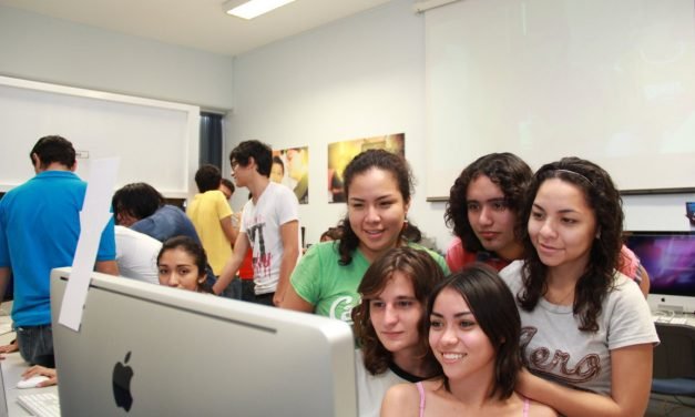 Preparatoria y bachillerato regresan a clases en UADY; licenciaturas la próxima semana