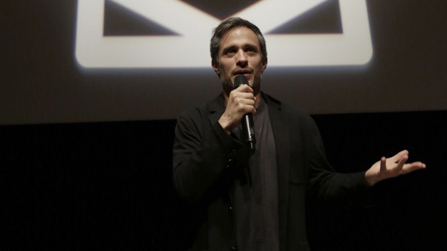 Confía Gael García Bernal que resuciten Premios Fénix con apoyo o no gubernamental