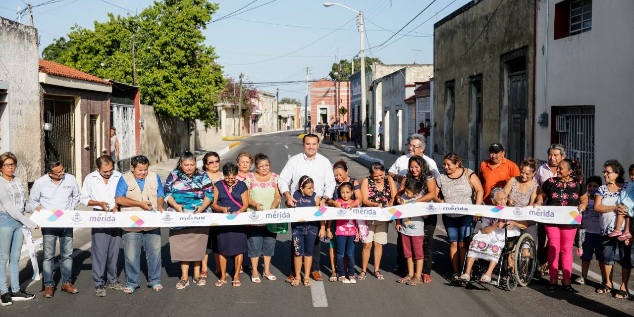 Mejora vialidad con rehabilitación de calle en centro histórico Mérida