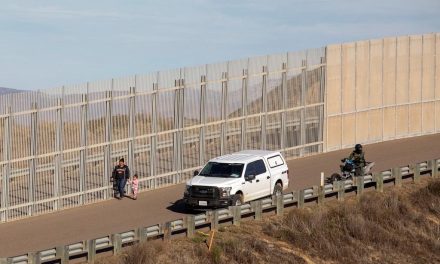 Congreso de EUA vuelve a rechazar emergencia nacional de Trump para el muro