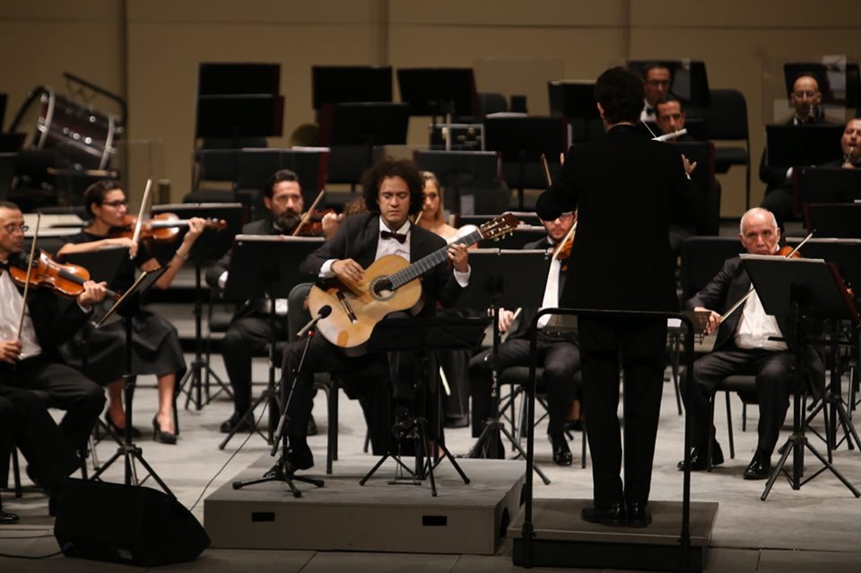 Aclaman Danzón No. 8, Mestiza y Huapango en Noche de Orquesta