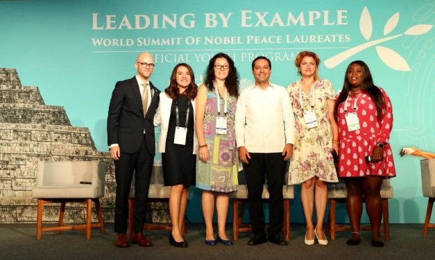 Jóvenes por la paz, en Cumbre de Premios Nobel en Mérida