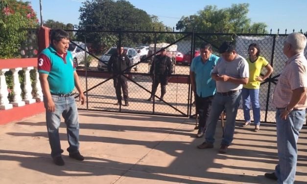 Abren actas para “baja” de docentes en secundaria de Tekax (Video)