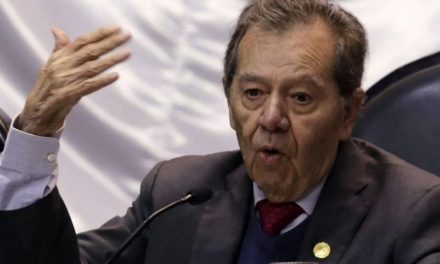 Muñoz Ledo renuncia a la Presidencia de la Mesa Directiva en Cámara de Diputados