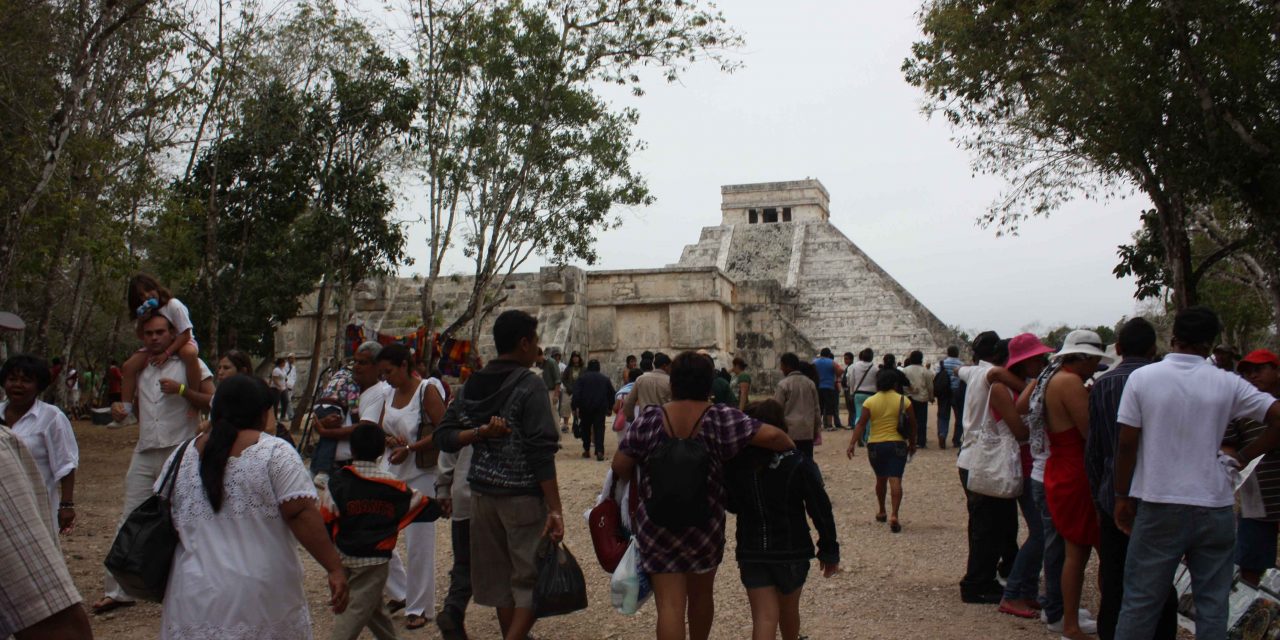 Reviven exigencia de cese de funcionarios de INAH-Yucatán