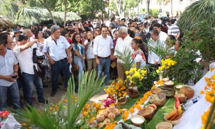 Ritual Maya en Yucatán en Gran Muestra de Altares “Hanal Pixán”