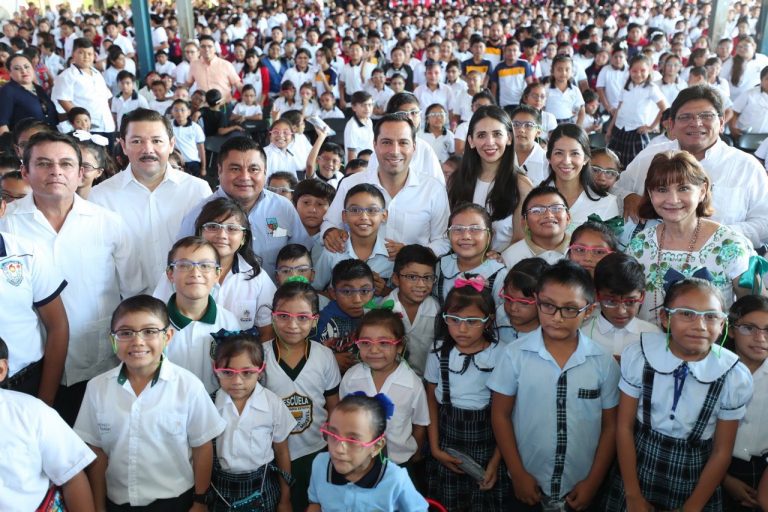 Otra entrega de lentes de Fundación “Ver bien para aprender mejor ...