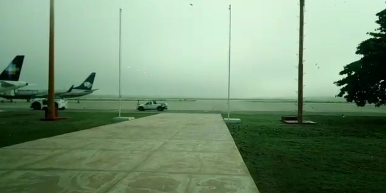 Niebla retrasó ocho vuelos de salida desde Mérida (Video)