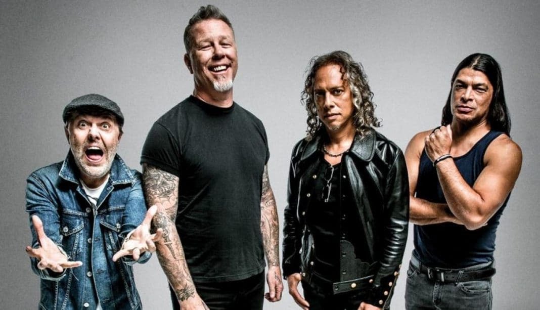 Metallica donará 750 mil dólares para combatir incendios en Australia