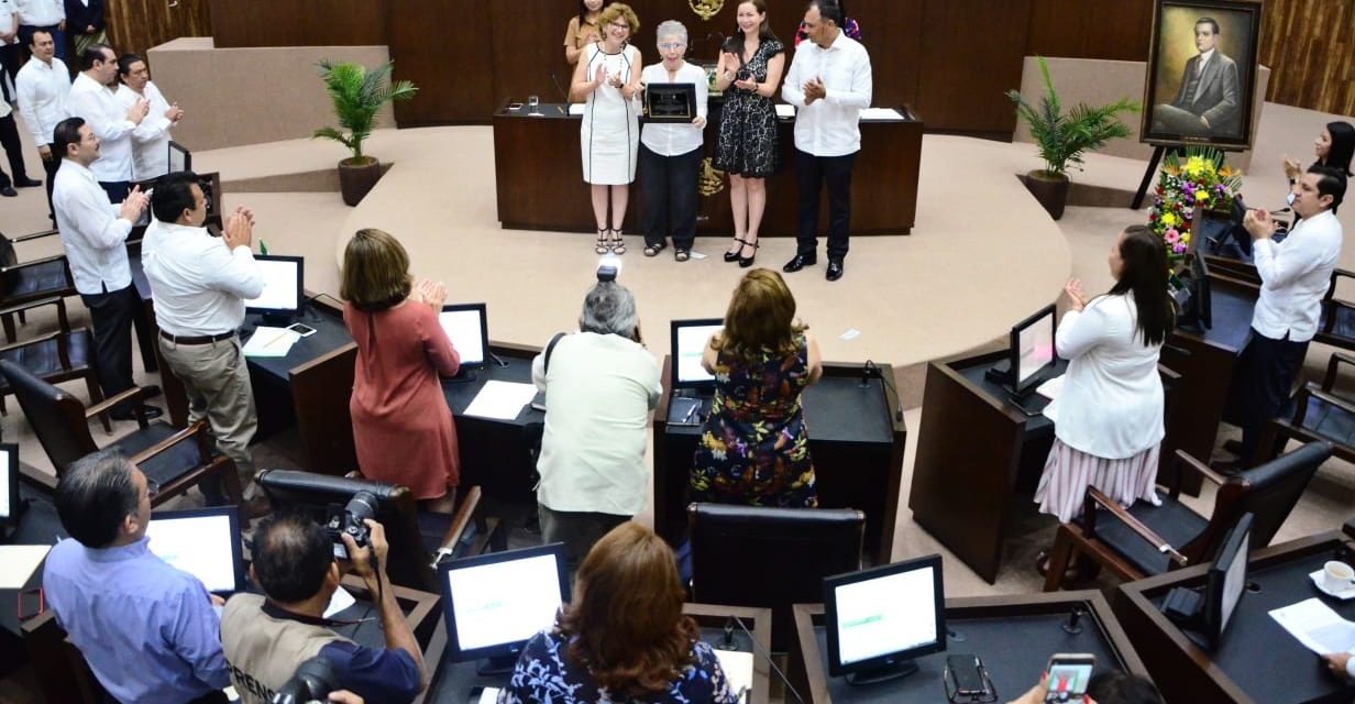 Medalla Héctor Victoria Aguilar a Gabriel Ramírez Aznar, ausente