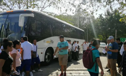 Intenta Quintana Roo frenar despidos por colapso de turismo