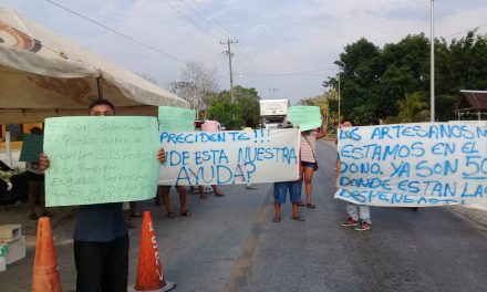 ‘Olvidados’: artesanos-comerciantes de Chichén Itzá reclaman apoyos (Vídeo)