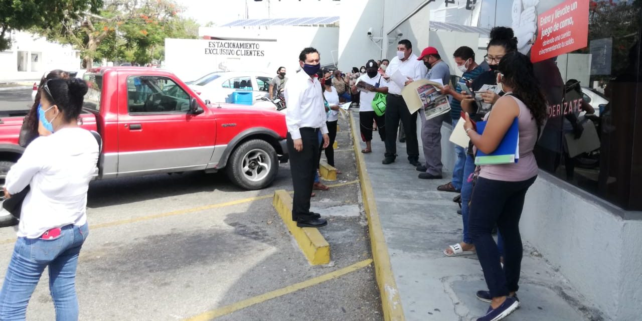 Enfrentan trabas para cobrar “Crédito a la Palabra”