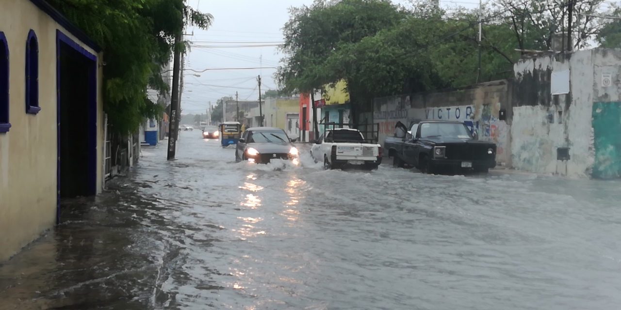Amanecer de lluvias en Campeche, Yucatán y Quintana Roo