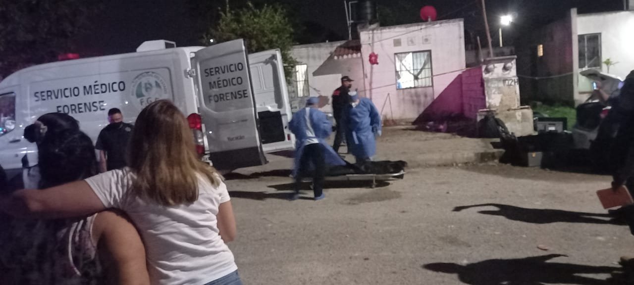 Visita en Kanasín a su mamá al inicio de año y la encuentra colgada