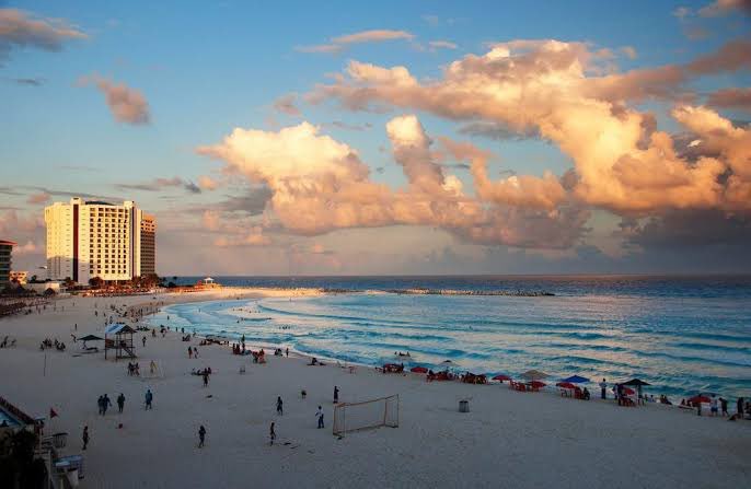 Debajo de 60.9 por ciento turismo en Cancún, Puerto Morelos e Isla Mujeres