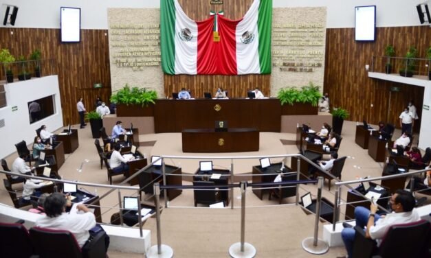 Morena y PAN, posiciones extremas por Estadio Sostenible Yucatán