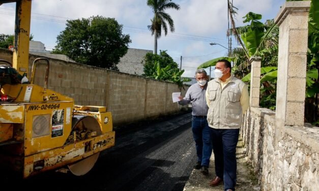 Mérida recibe reconocimientos por participación ciudadana y transparencia