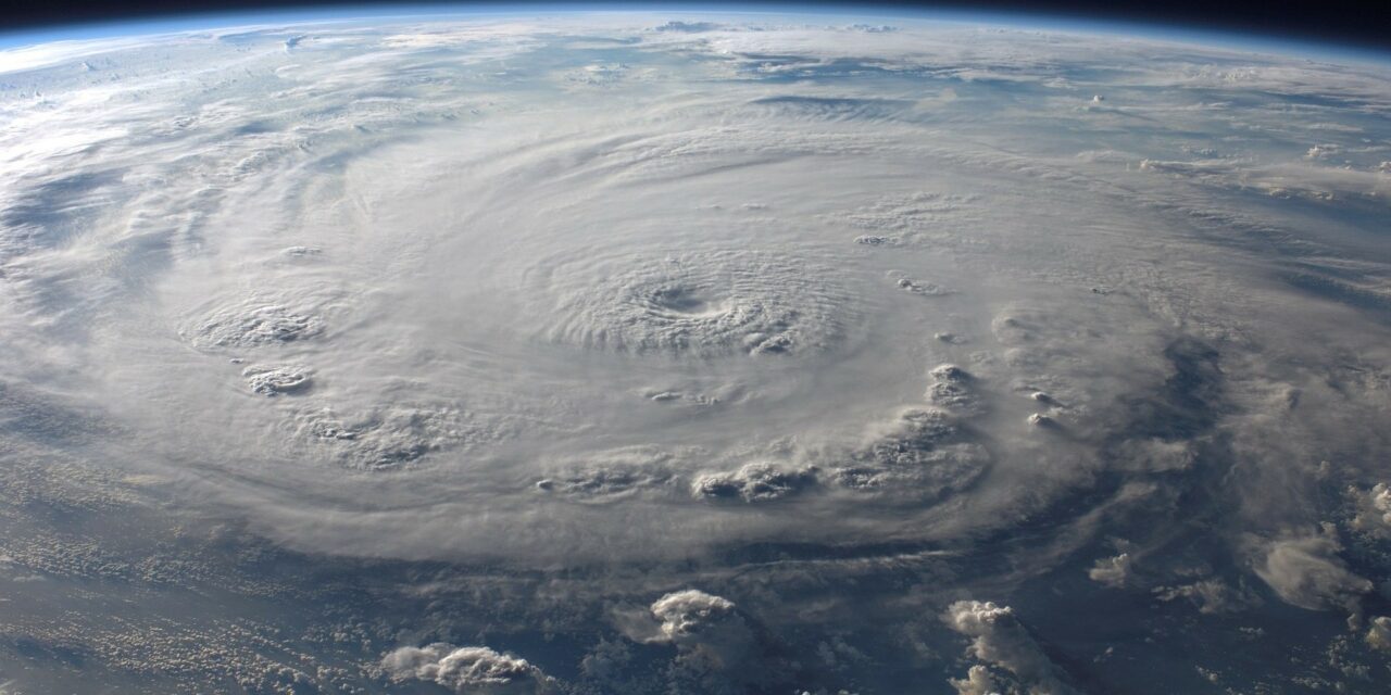 Ciclones tropicales rebasarían pronósticos oficiales en el Atlántico