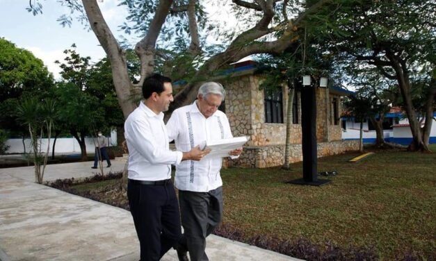 Supervisa y sobrevuela AMLO tramos de Tren Maya en Yucatán