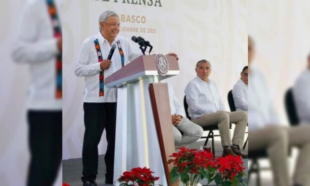 ¿Estafeta a otro tabasqueño?, la pregunta que incomodó a AMLO