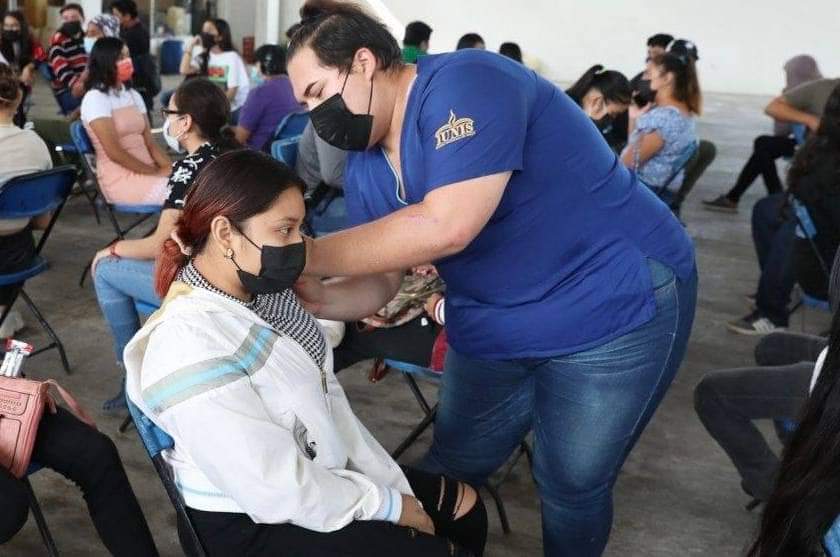 Arriba de mil contagios en un día en Yucatán; mueren siete