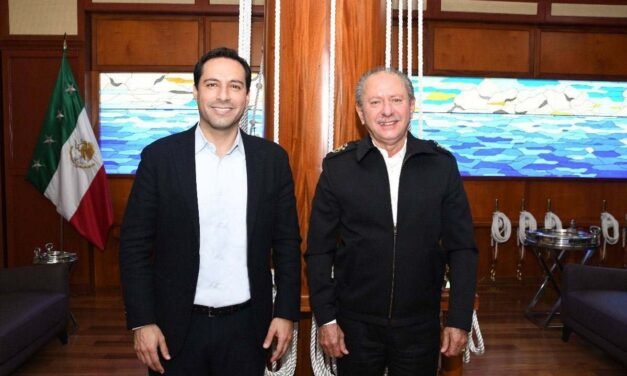 Modernización y ampliación de puerto Progreso, en reunión de Vila en Semar