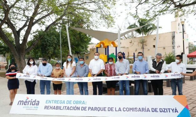 Vecinos reciben rehabilitación del parque de comisaría de Dzityá