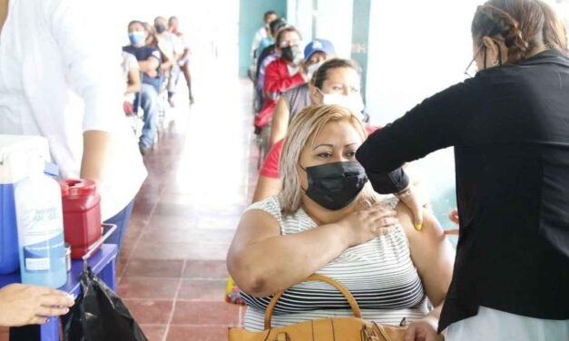 Alza leve por segundo día; abuelo de 91 años entre 12 fallecidos