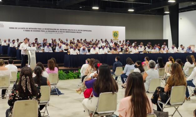 Distintivo Violeta en empresas y universidades de Yucatán