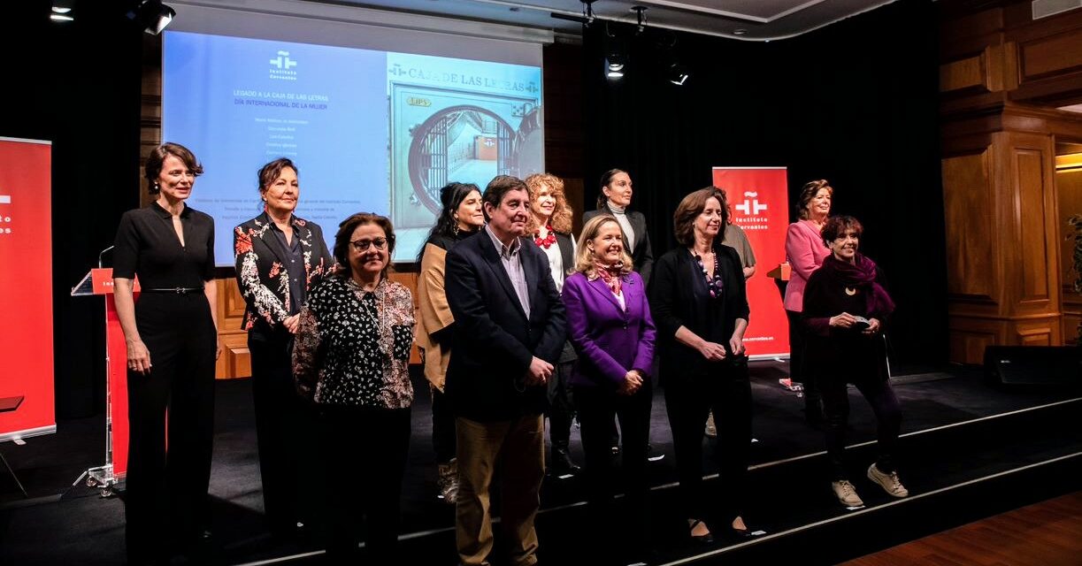 Respaldan mujeres relevantes igualdad de derechos en Instituto Cervantes