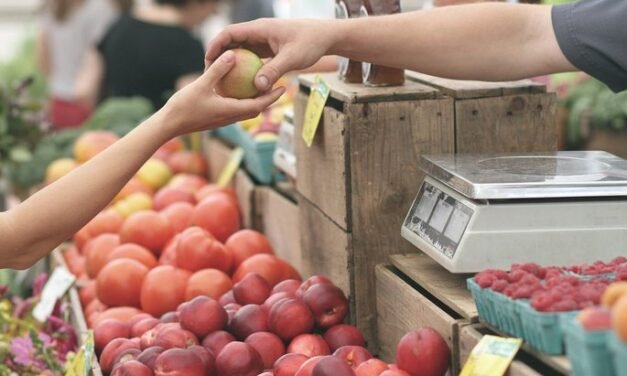 Cascada de alzas en productos básicos, coinciden Canacope y ANPEC
