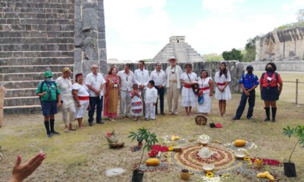 Desde Chichén Itzá claman por paz y perdón por daños a la tierra